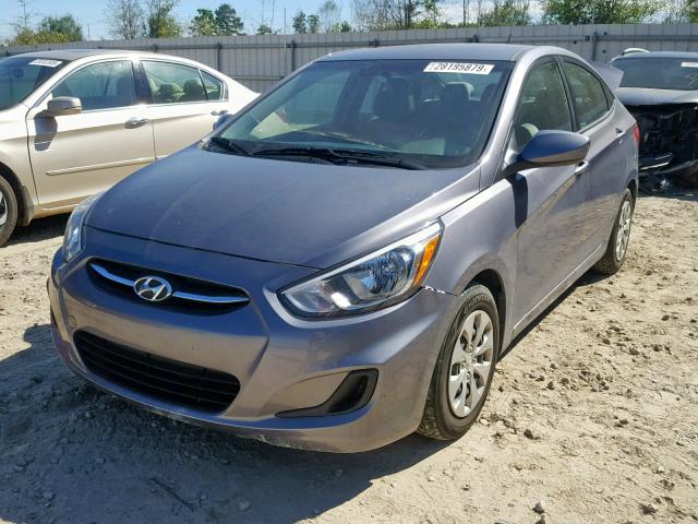 KMHCT4AE7HU328554 - 2017 HYUNDAI ACCENT SE SILVER photo 2