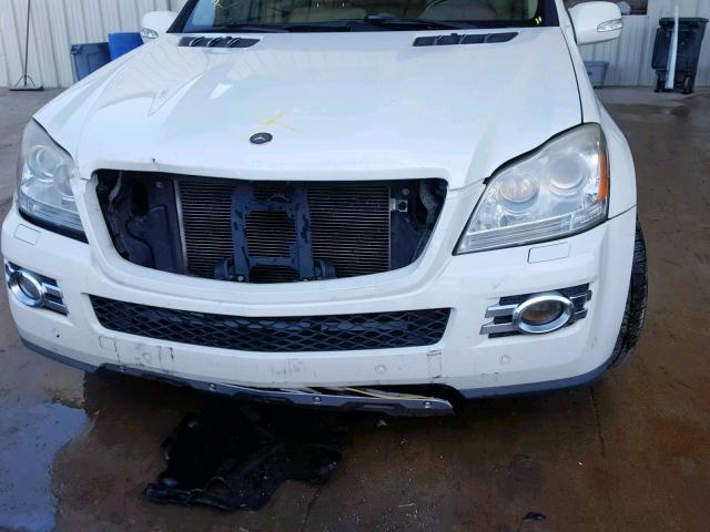 4JGBF71EX8A355110 - 2008 MERCEDES-BENZ GL 450 4MA WHITE photo 9