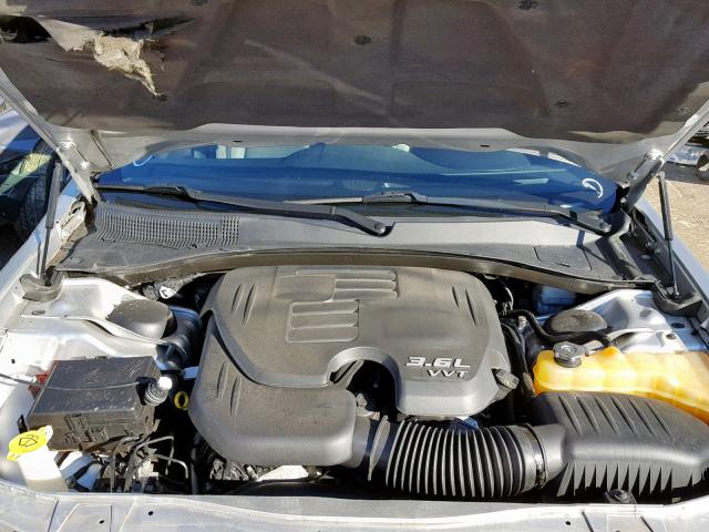 2C3CCAAG0CH116373 - 2012 CHRYSLER 300 SILVER photo 7