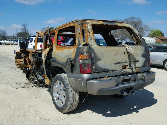 1GKEK63U95J246696 - 2005 GMC YUKON DENA GRAY photo 3