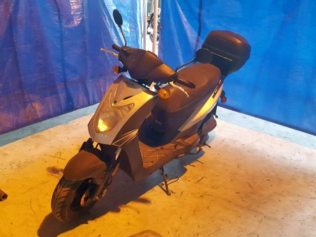 LC2U6G102CC000136 - 2012 KYMCO USA INC AGILITY 12 BLACK photo 2