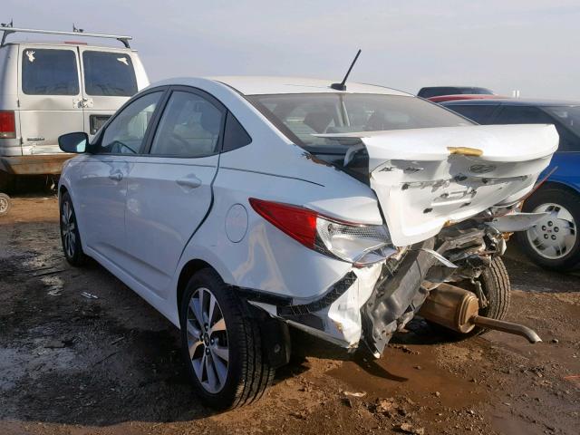 KMHCT4AE2HU334052 - 2017 HYUNDAI ACCENT SE WHITE photo 3