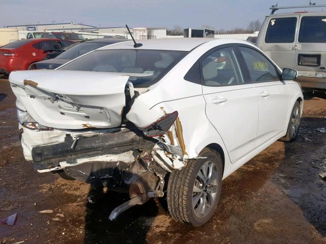 KMHCT4AE2HU334052 - 2017 HYUNDAI ACCENT SE WHITE photo 4