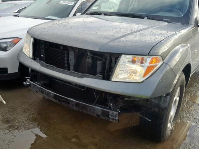 1N6AD09U07C409619 - 2007 NISSAN FRONTIER C GRAY photo 9