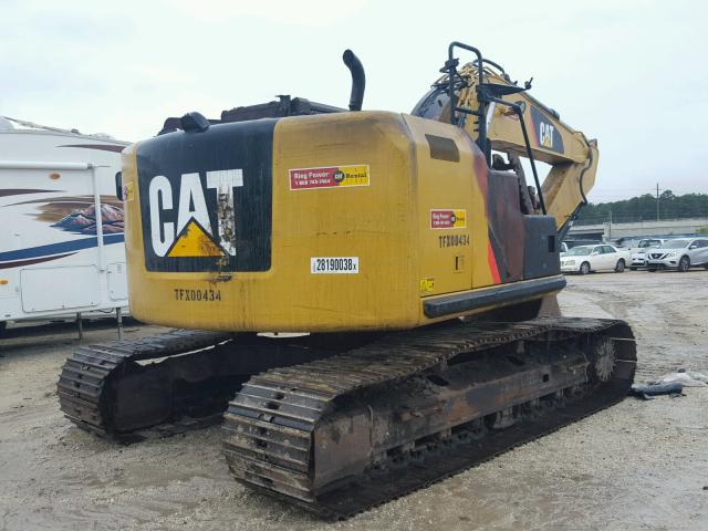 CAT0320EETFX00434 - 2013 CATERPILLAR 320E YELLOW photo 4