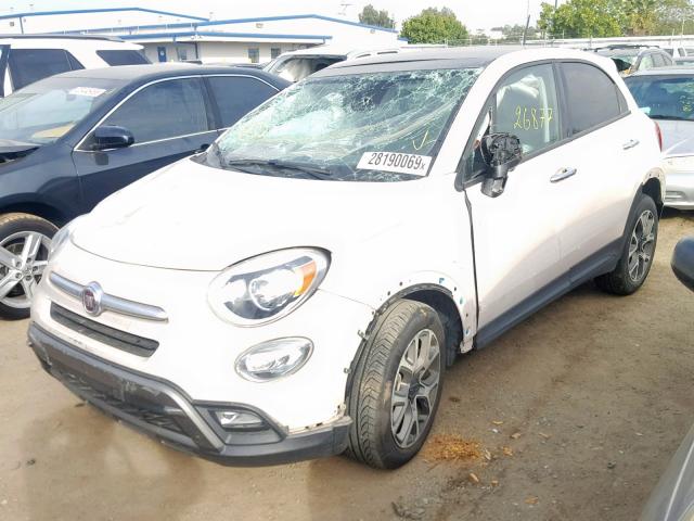 ZFBCFXCT4GP489257 - 2016 FIAT 500X TREKK CREAM photo 2