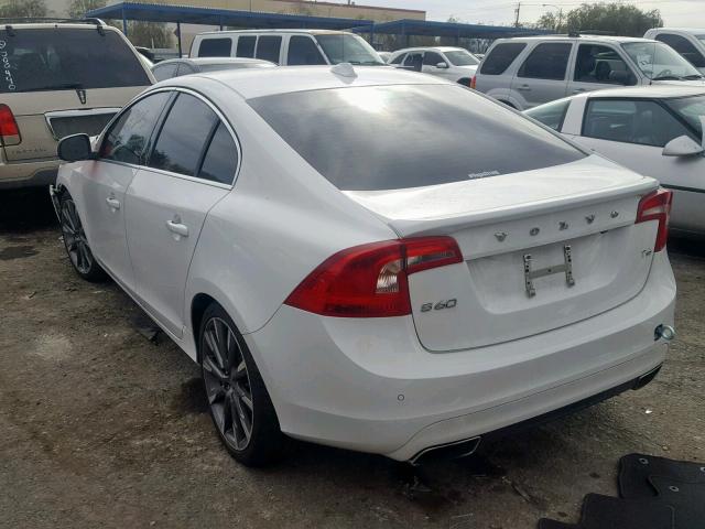 YV149MFM5F1357440 - 2015 VOLVO S60 PLATIN WHITE photo 3