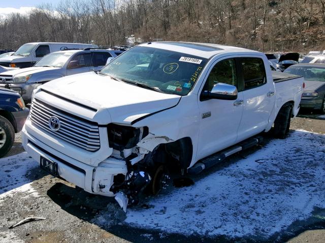 5TFAY5F16EX340620 - 2014 TOYOTA TUNDRA CRE WHITE photo 2