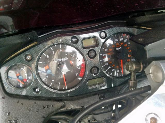 JS1GW71A722104550 - 2002 SUZUKI GSX1300 R  photo 8