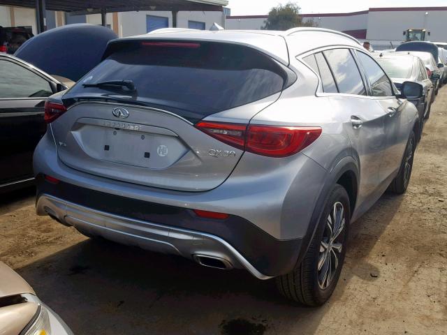 SJKCH5CR6JA057356 - 2018 INFINITI QX30 BASE GRAY photo 4