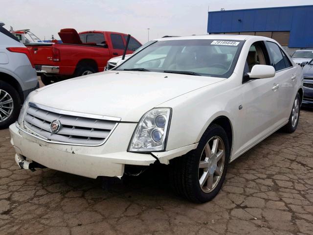 1G6DW677070126975 - 2007 CADILLAC STS WHITE photo 2