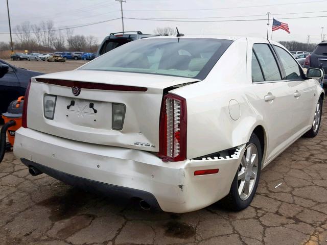 1G6DW677070126975 - 2007 CADILLAC STS WHITE photo 4