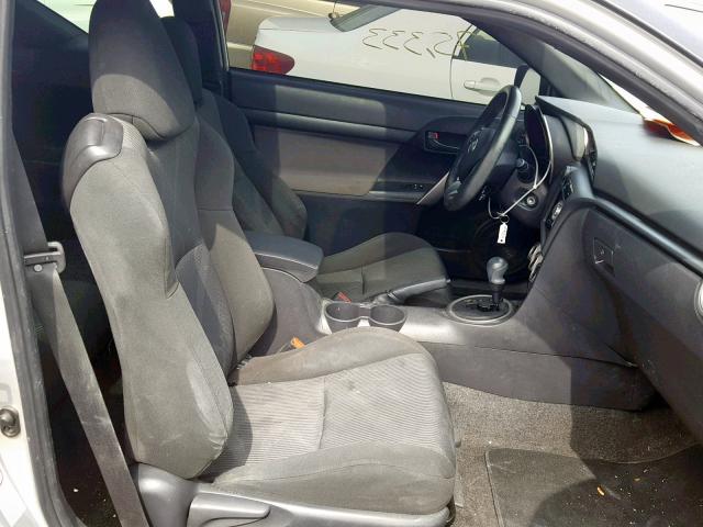 JTKJF5C72B3016915 - 2011 TOYOTA SCION TC SILVER photo 5