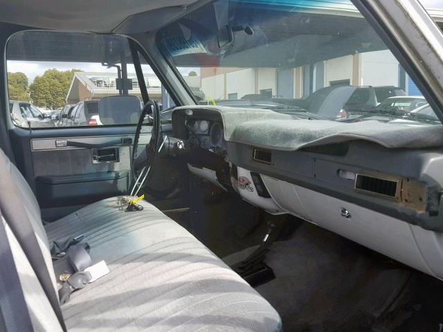 1GNEV16K7HF130864 - 1987 CHEVROLET SUBURBAN V WHITE photo 5