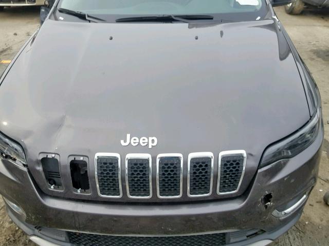 1C4PJLDB8KD183913 - 2019 JEEP CHEROKEE L GRAY photo 7