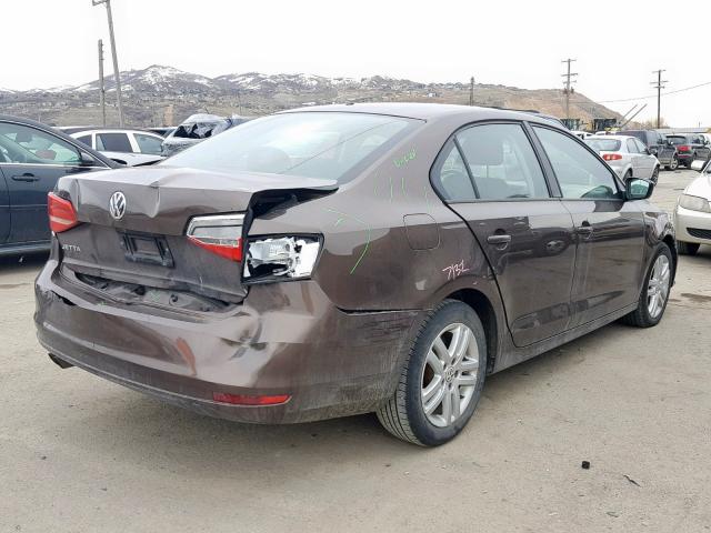 3VW1K7AJ9FM242657 - 2015 VOLKSWAGEN JETTA BASE BROWN photo 4