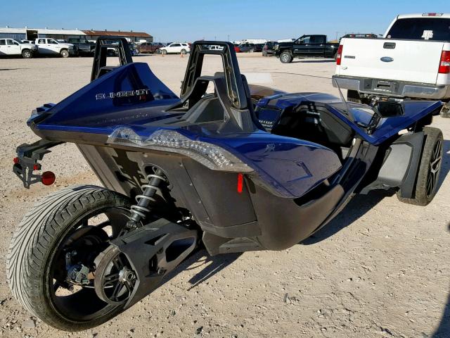 57XAAPFA2J8127918 - 2018 POLARIS SLINGSHOT BLUE photo 4