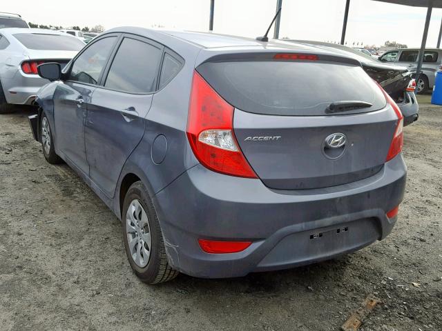 KMHCT5AE5HU325433 - 2017 HYUNDAI ACCENT SE CHARCOAL photo 3