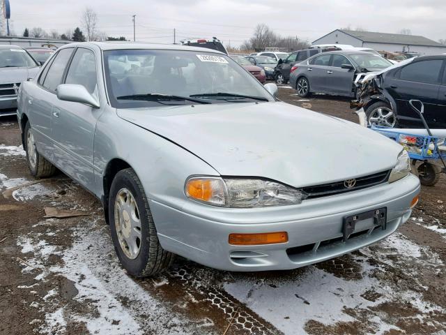 4T1GK13E3SU070234 - 1995 TOYOTA CAMRY XLE SILVER photo 1