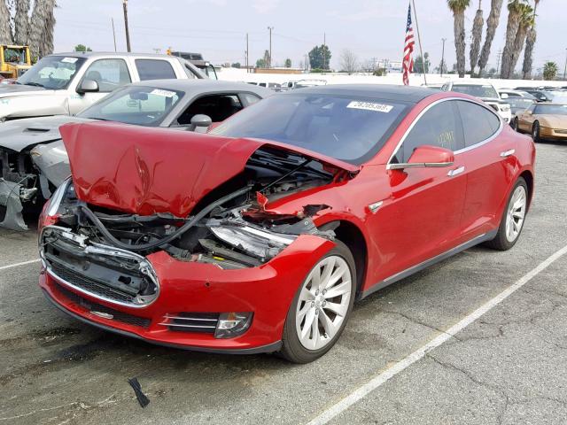 5YJSA1E28GF136958 - 2016 TESLA MODEL S RED photo 2