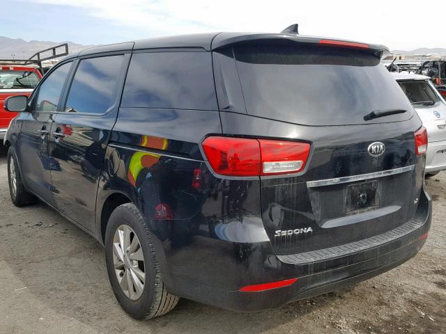 KNDMB5C10H6233852 - 2017 KIA SEDONA LX BLACK photo 3