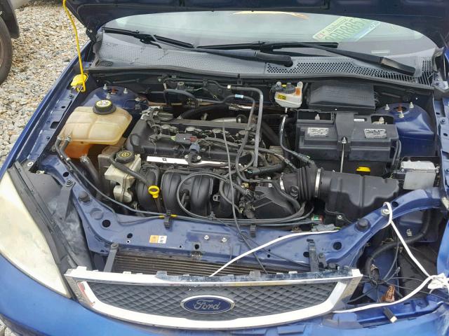 1FAFP31N16W245211 - 2006 FORD FOCUS ZX3 BLUE photo 7