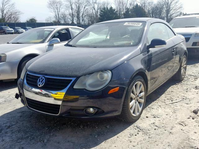 WVWFA71F57V005002 - 2007 VOLKSWAGEN EOS 2.0T L BLUE photo 2