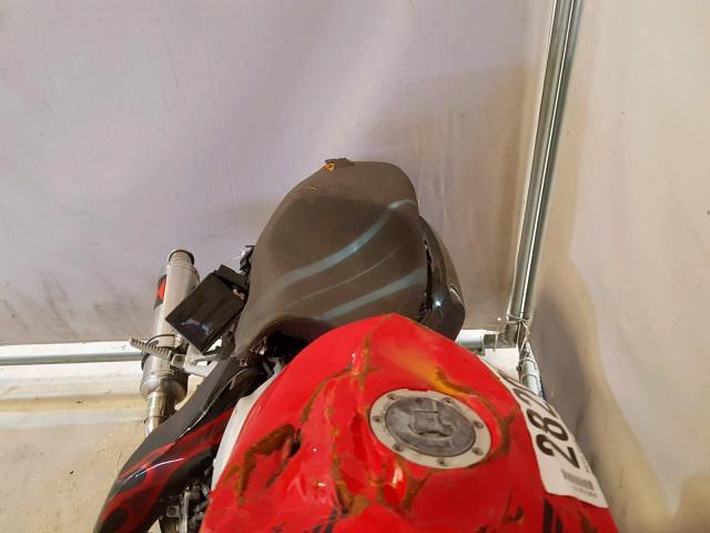 JH2SC3608WM001950 - 1998 HONDA VTR1000 F RED photo 6