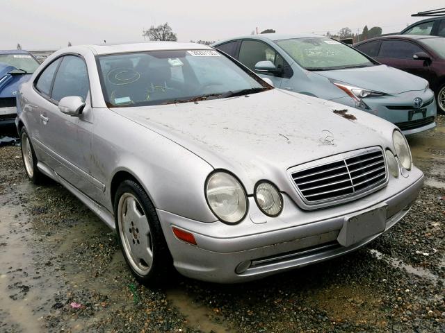 WDBLJ74G81F174986 - 2001 MERCEDES-BENZ CLK 55 AMG GRAY photo 1