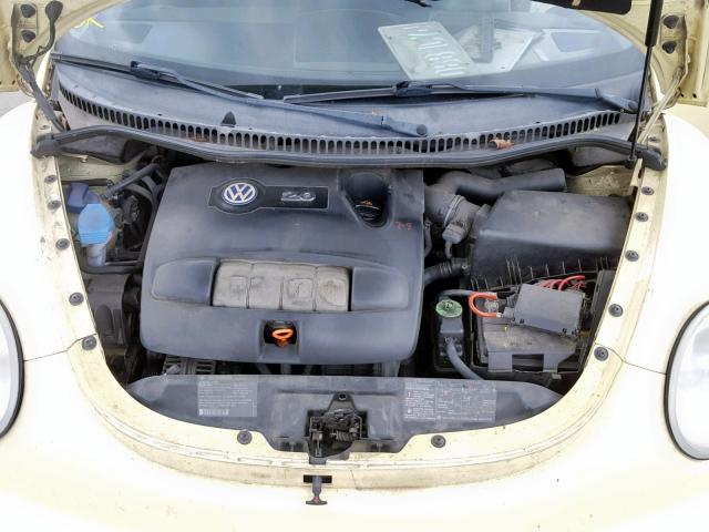 3VWCK21Y23M333807 - 2003 VOLKSWAGEN NEW BEETLE Gelb Foto 7