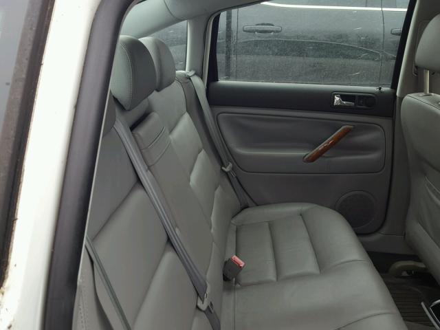 WVWTH63B71P143753 - 2001 VOLKSWAGEN PASSAT GLX 白色 照片 6