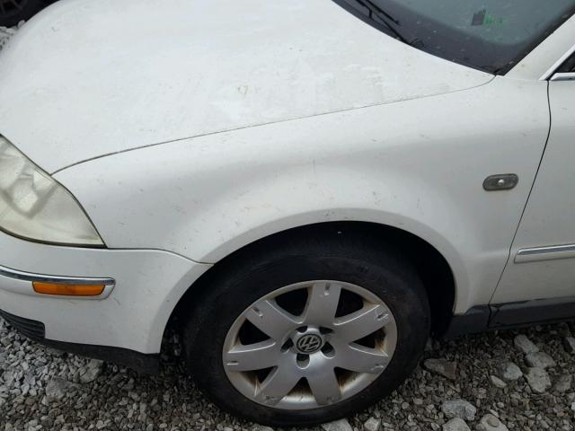WVWTH63B71P143753 - 2001 VOLKSWAGEN PASSAT GLX 白色 照片 9