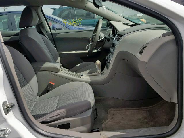 1G1ZC5EB1AF110293 - 2010 CHEVROLET MALIBU 1LT 白色 照片 5