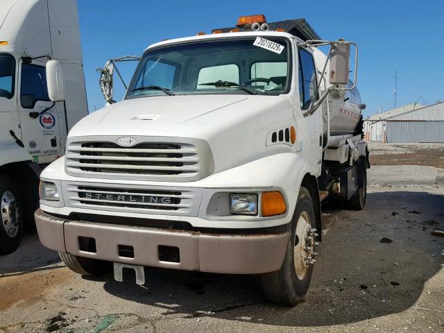 2FZACGDCX6AV66224 - 2006 STERLING TRUCK ACTERRA WHITE photo 2