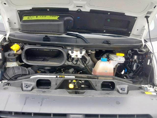 3C6TRVAG0HE535772 - 2017 RAM PROMASTER 白色 照片 7