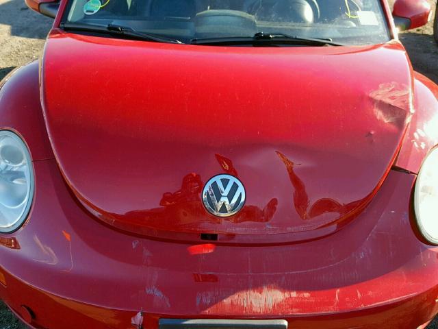 3VWRG31C76M402906 - 2006 VOLKSWAGEN NEW BEETLE Rot Foto 7