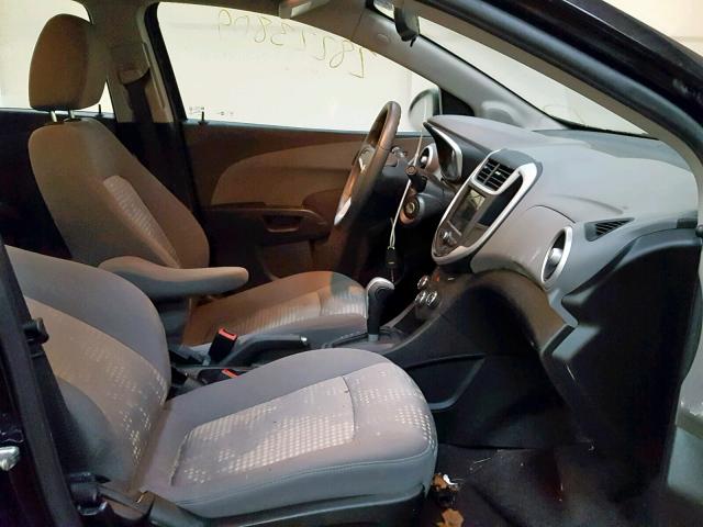 1G1JB5SH5J4111970 - 2018 CHEVROLET SONIC LS BLACK photo 5