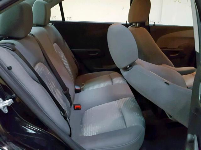 1G1JB5SH5J4111970 - 2018 CHEVROLET SONIC LS BLACK photo 6