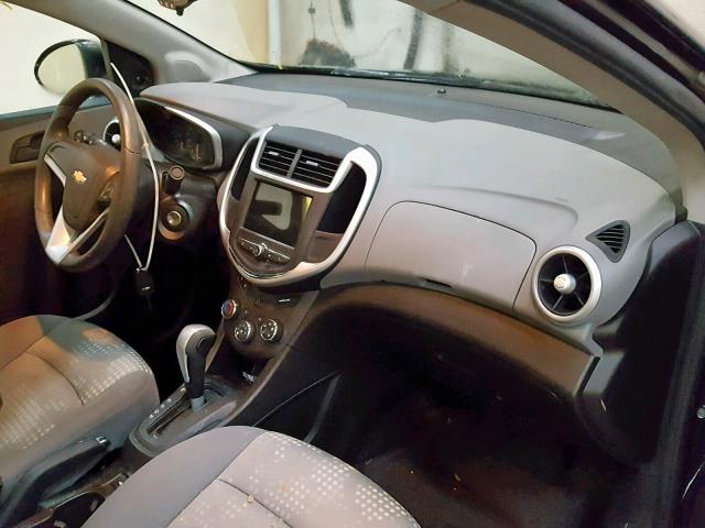 1G1JB5SH5J4111970 - 2018 CHEVROLET SONIC LS BLACK photo 9