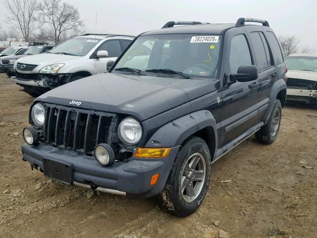 1J4GL38K45W722065 - 2005 JEEP LIBERTY RE BLACK photo 2
