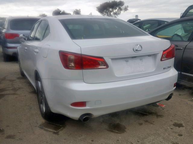 JTHBF5C21C5167829 - 2012 LEXUS IS 250 WHITE photo 3