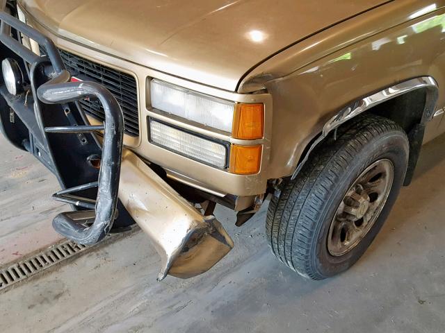 1GKEK13R9XJ755656 - 1999 GMC YUKON GOLD photo 9