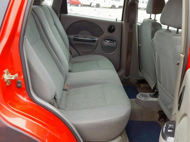 KL1TJ62664B157757 - 2004 CHEVROLET AVEO LS RED photo 6