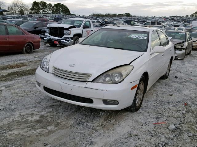 JTHBF30G325025386 - 2002 LEXUS ES 300 WHITE photo 2