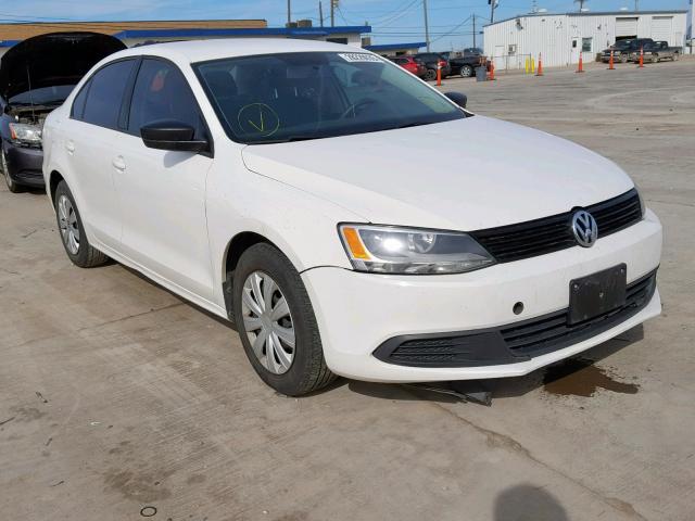 3VW2K7AJXCM364881 - 2012 VOLKSWAGEN JETTA BASE WHITE photo 1