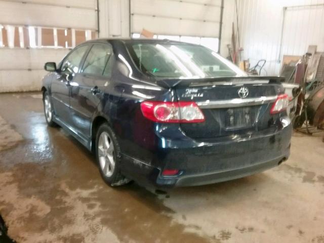 2T1BU4EEXCC852388 - 2012 TOYOTA COROLLA BA BLUE photo 3