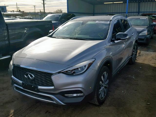 SJKCH5CR0HA028798 - 2017 INFINITI QX30 BASE SILVER photo 2