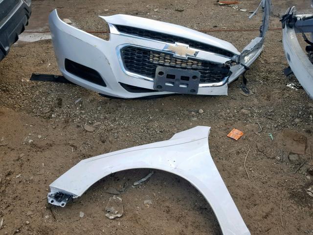 1G11B5SL8EF203816 - 2014 CHEVROLET MALIBU LS WHITE photo 9