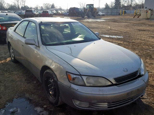 JT8BF28GXW5016625 - 1998 LEXUS ES 300 TAN photo 1