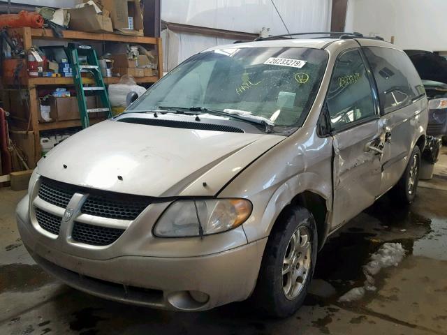 1B4GP45R82B727495 - 2002 DODGE CARAVAN SP BROWN photo 2